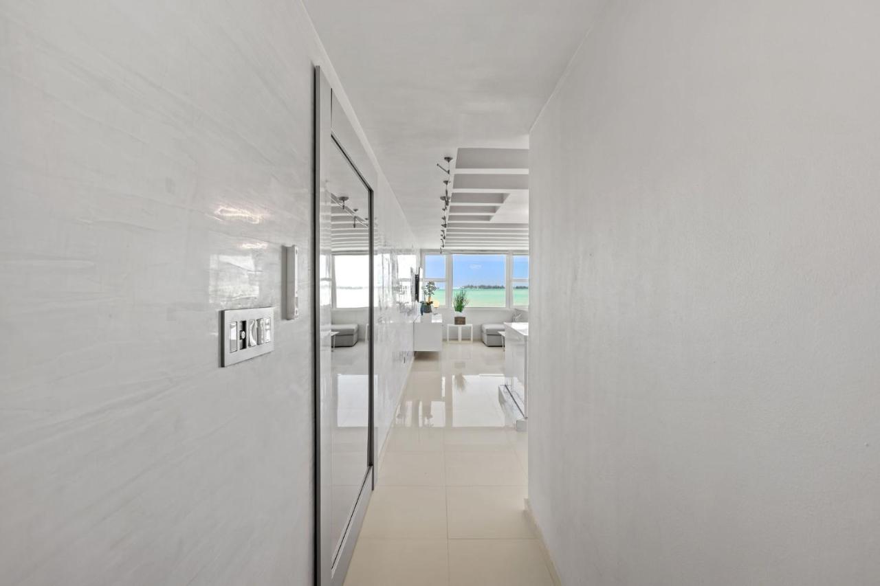 Amapola Seaside Beach Front Apartment San Juan Exterior photo