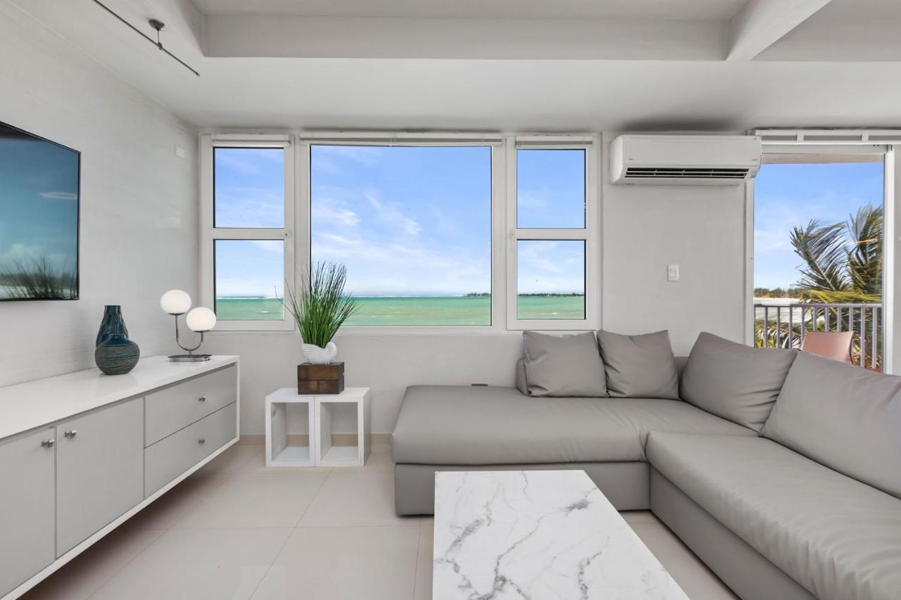 Amapola Seaside Beach Front Apartment San Juan Exterior photo