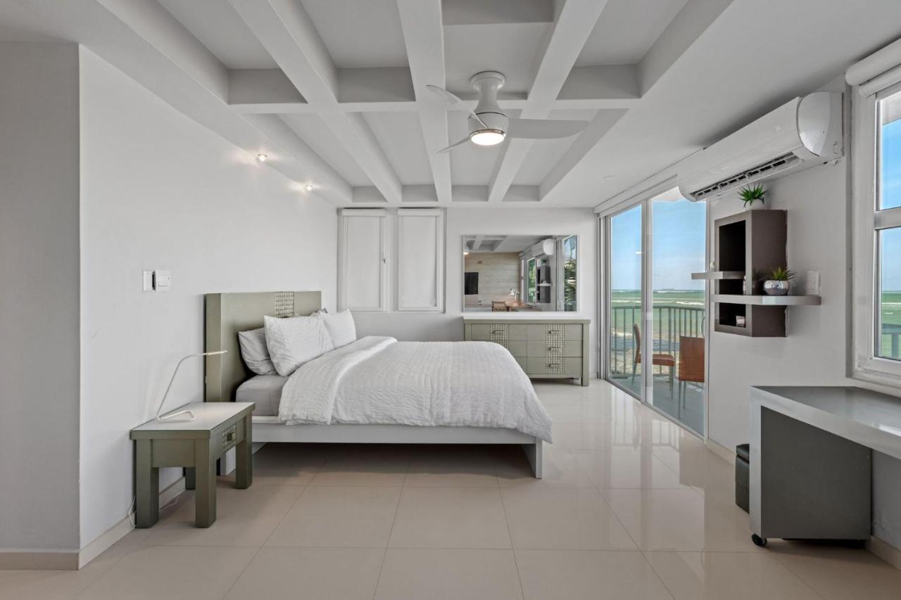 Amapola Seaside Beach Front Apartment San Juan Exterior photo